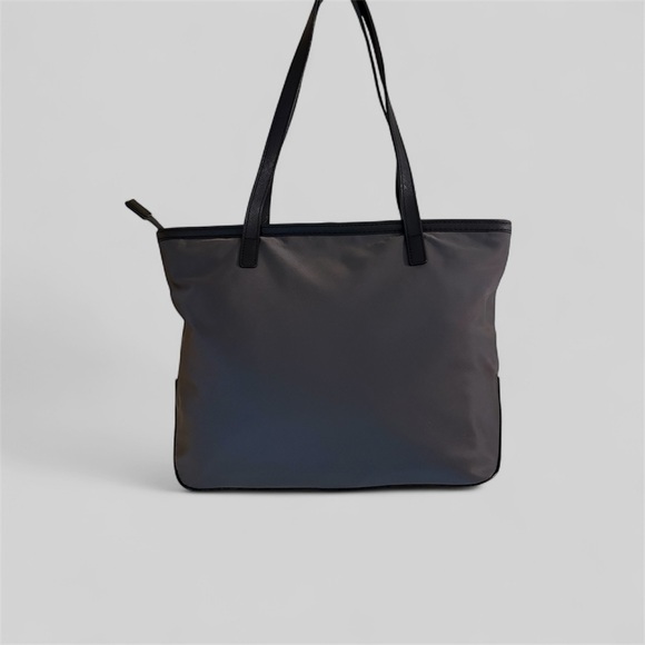 MICHAEL KORS GRAY KEMPTON TOTE, BLACK LEATHER TRIM - Picture 2 of 10